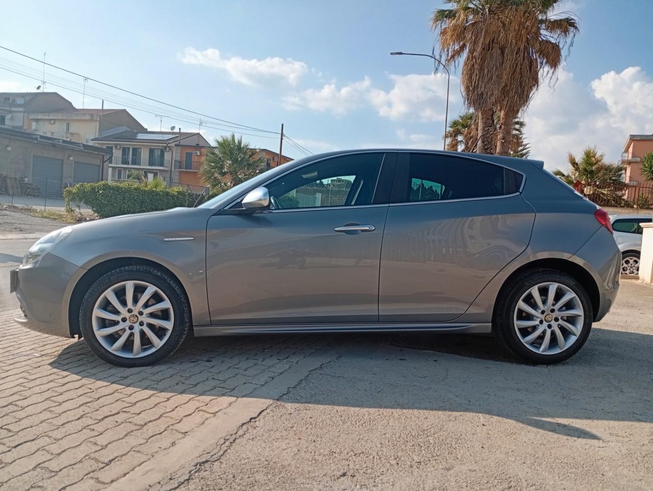 Alfa Romeo Giulietta 2.0 JTDm-2 140 CV Exclusive