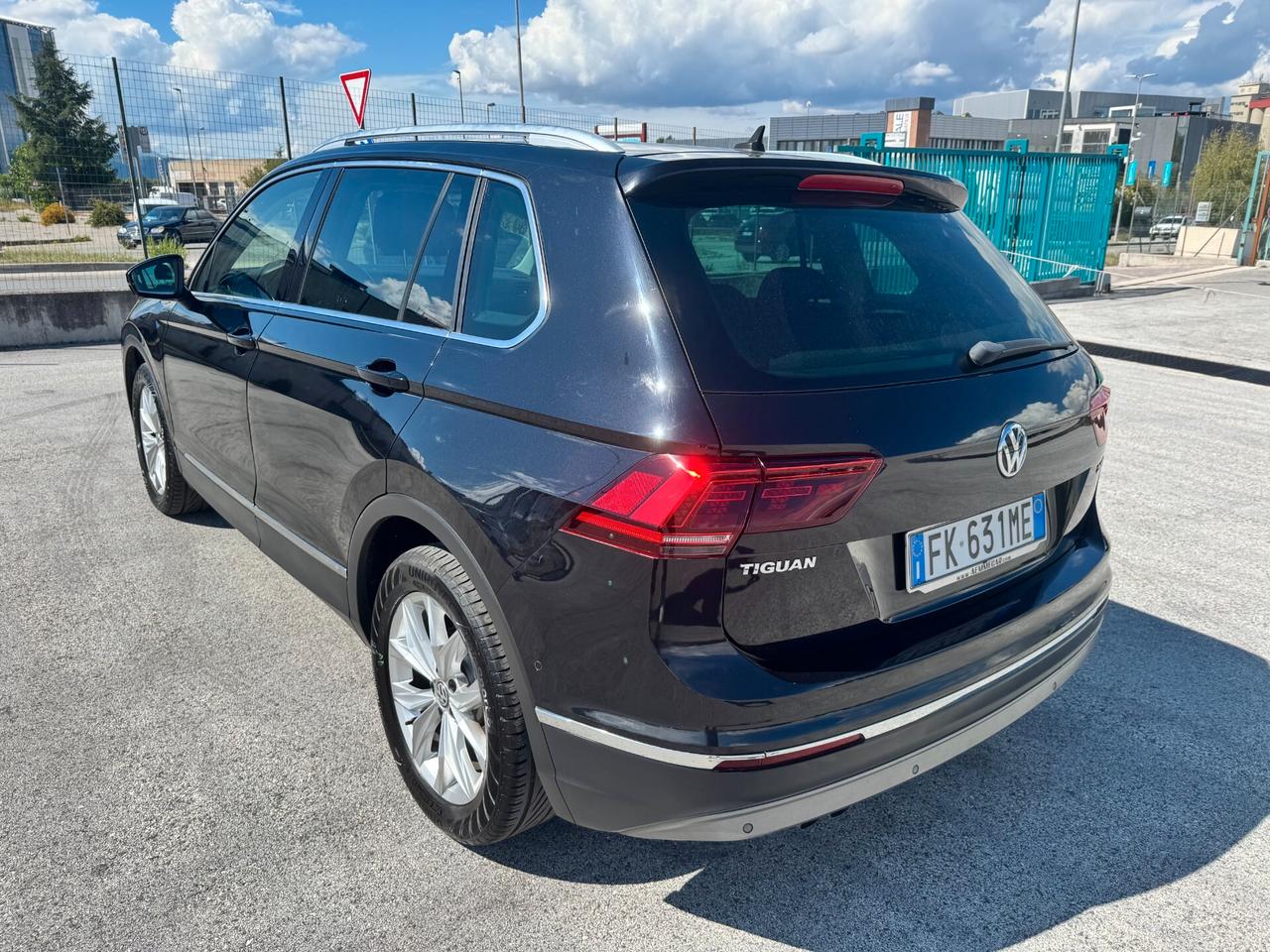 Volkswagen Tiguan 2.0 TDI SCR DSG