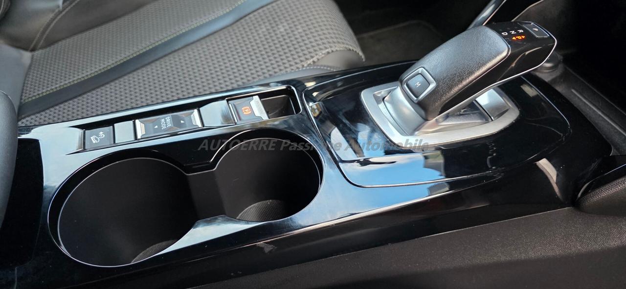 Peugeot 2008 PureTech 130 S&S GT