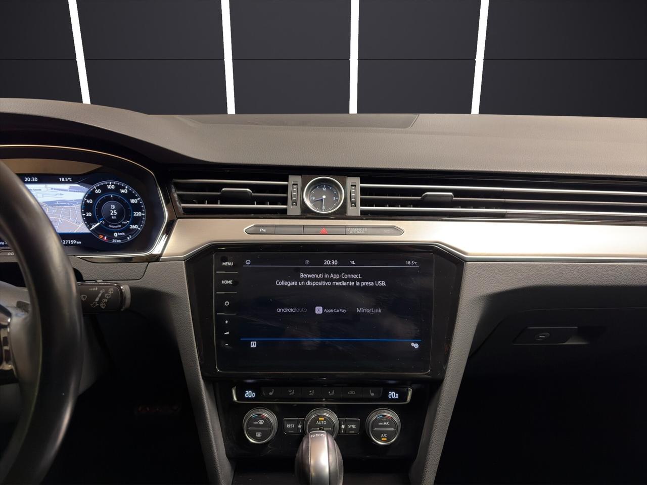 Volkswagen Passat Variant 2.0 TDI DSG Distribuzione Ok