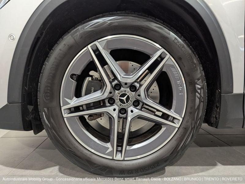 Mercedes-Benz GLA 200 D 4MATIC PREMIUM AUTOMATIC
