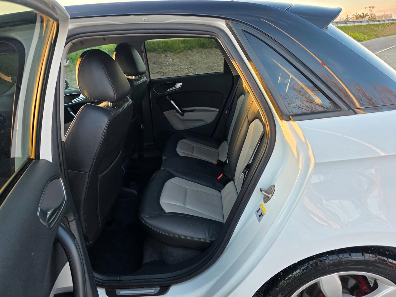 Audi A1 1.6 TDI S tronic Attraction