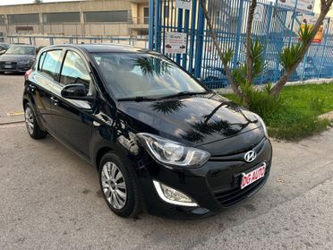 Hyundai i20 1.2 benzina 85 cv 2013 Gpl