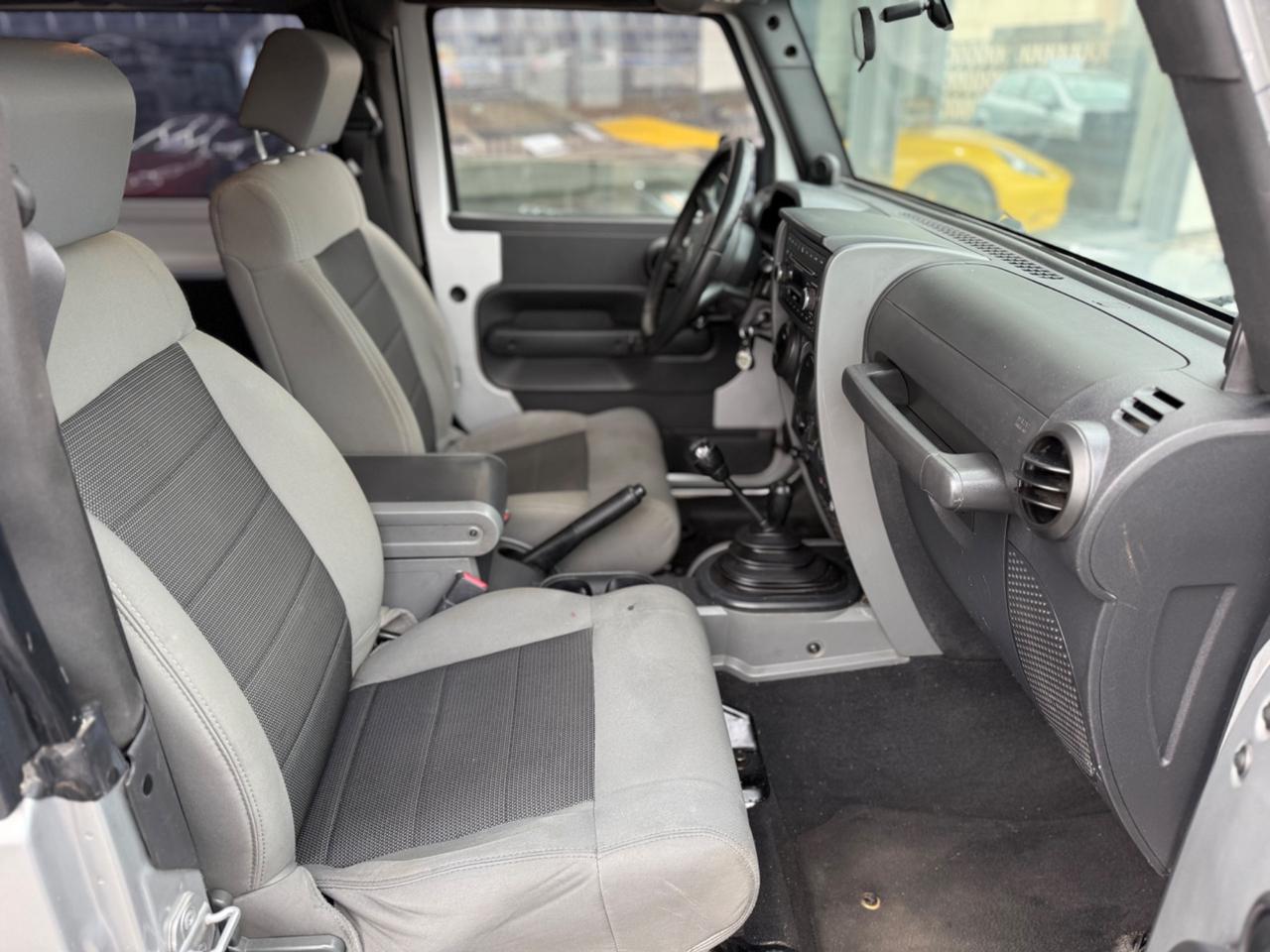 Jeep Wrangler Unlimited 2.8 CRD DPF Rubicon sport