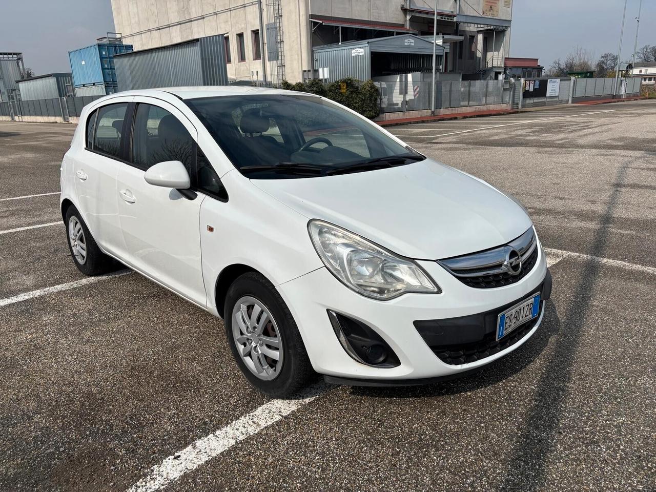 Opel Corsa 1.2 5 porte Sport *97000* KM UNICO PROPRIETARIO, NEOPATENTATI