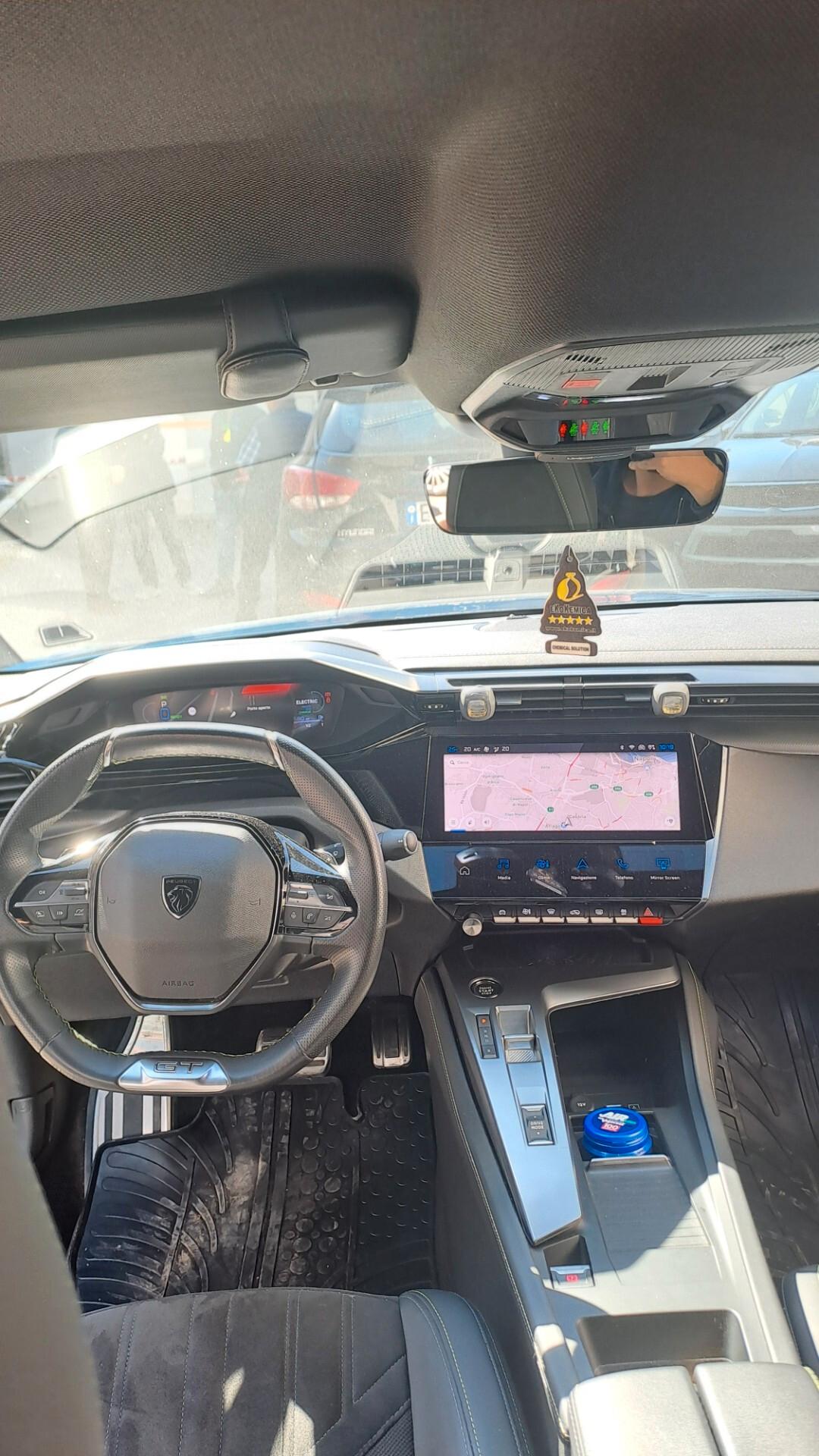 Peugeot 408 1.6 Plug-in Hybrid 225 e-EAT8 GT