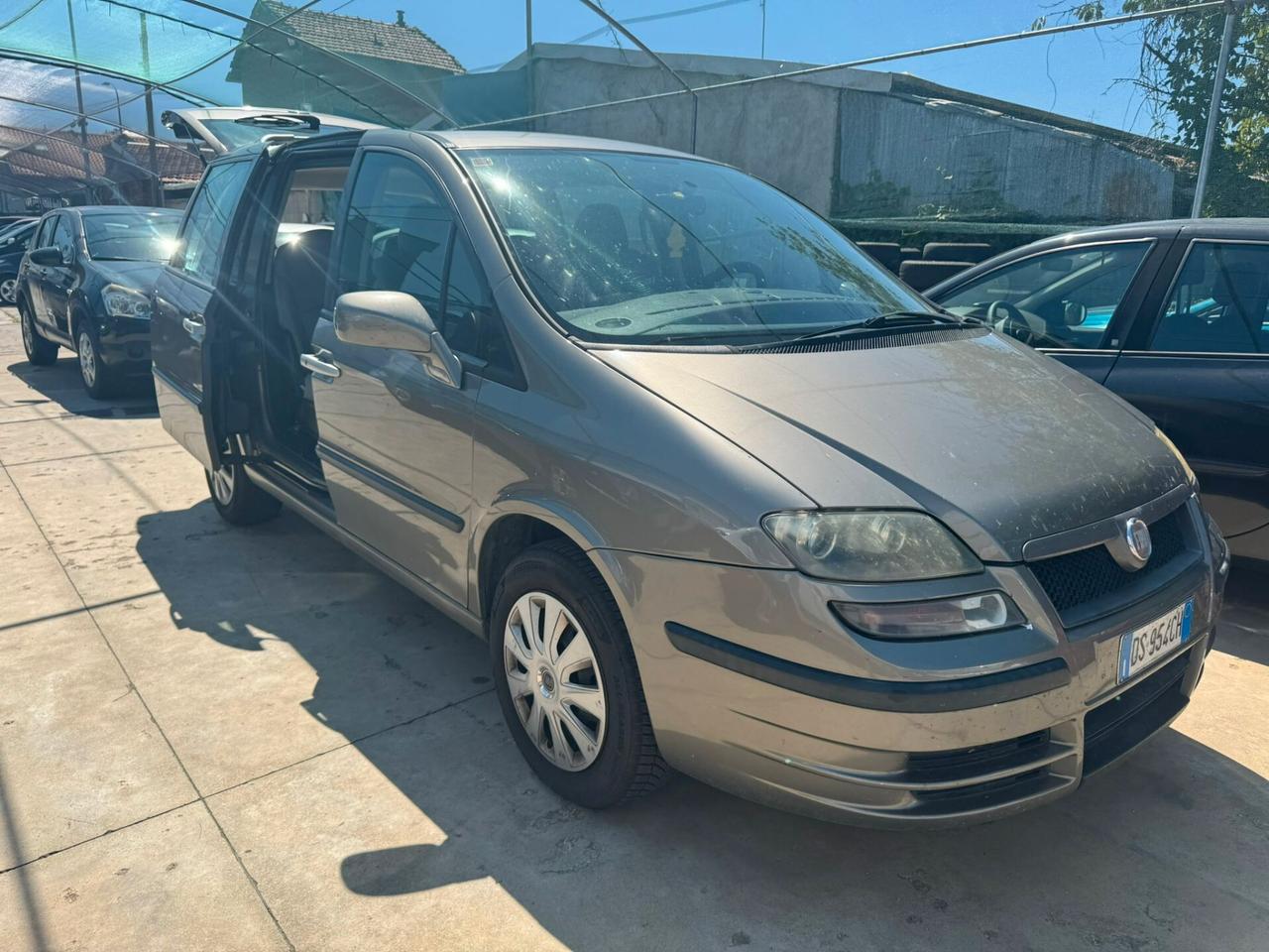 Fiat Ulysse 2.0 MJT 120 CV Emotion