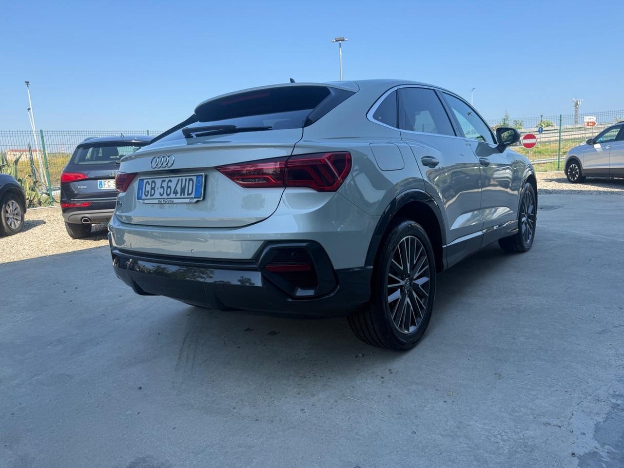 Audi Q3 SPB 35 TDI S tronic Business Plus