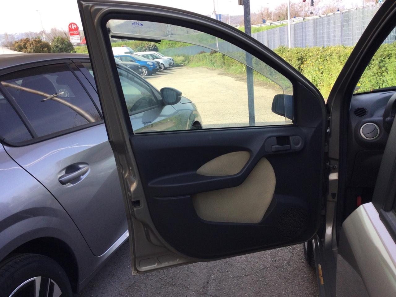 Fiat Panda 1.3 MJT 16V 4x4 Cross