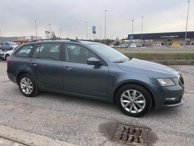 SKODA Octavia 1.5 DSG Wagon Executive G-Tec