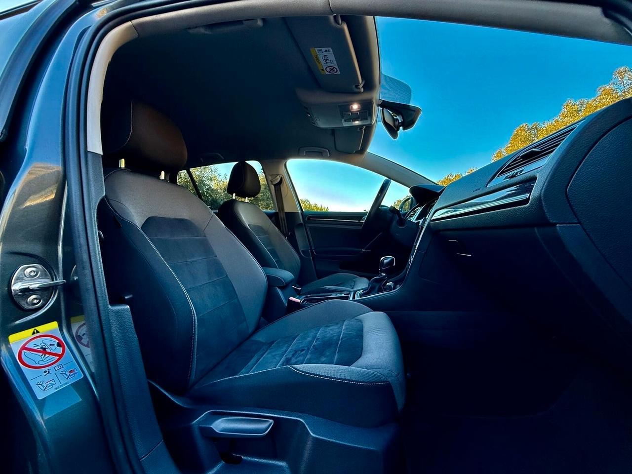 VOLKSWAGEN GOLF 1.6 TDI 115 CV DSG SPORT R LINE