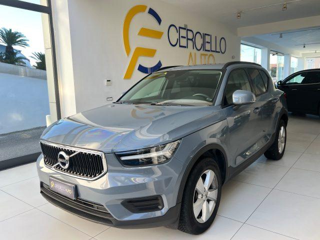 VOLVO XC40 T2 Geartronic Momentum Core