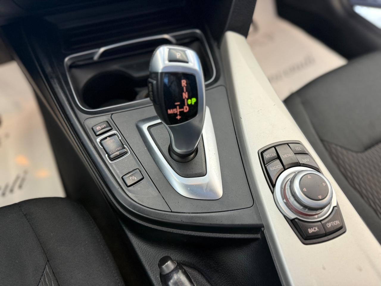 BMW 316d Touring Sport automatica okneopatentati