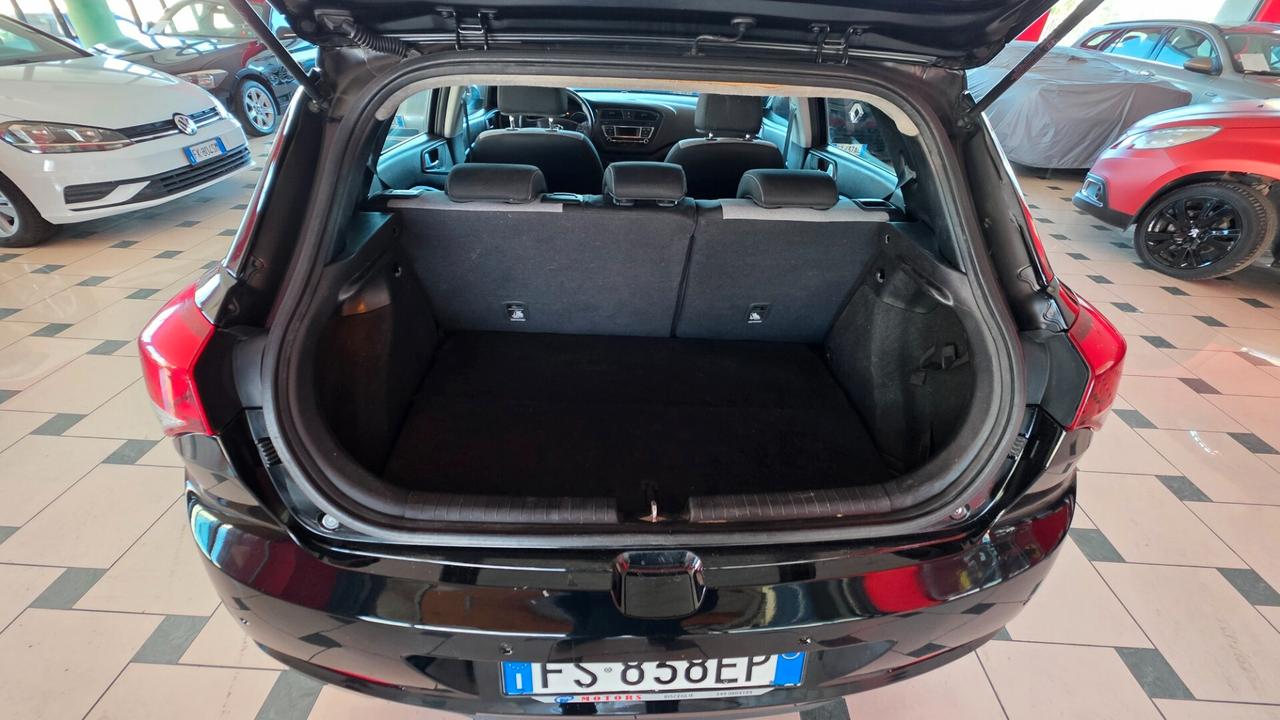 Hyundai i20 1.2 84 CV 5 porte Style