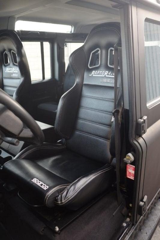 Land Rover Defender 110 2.4 TD4 Station Wagon SE NERO OPACO