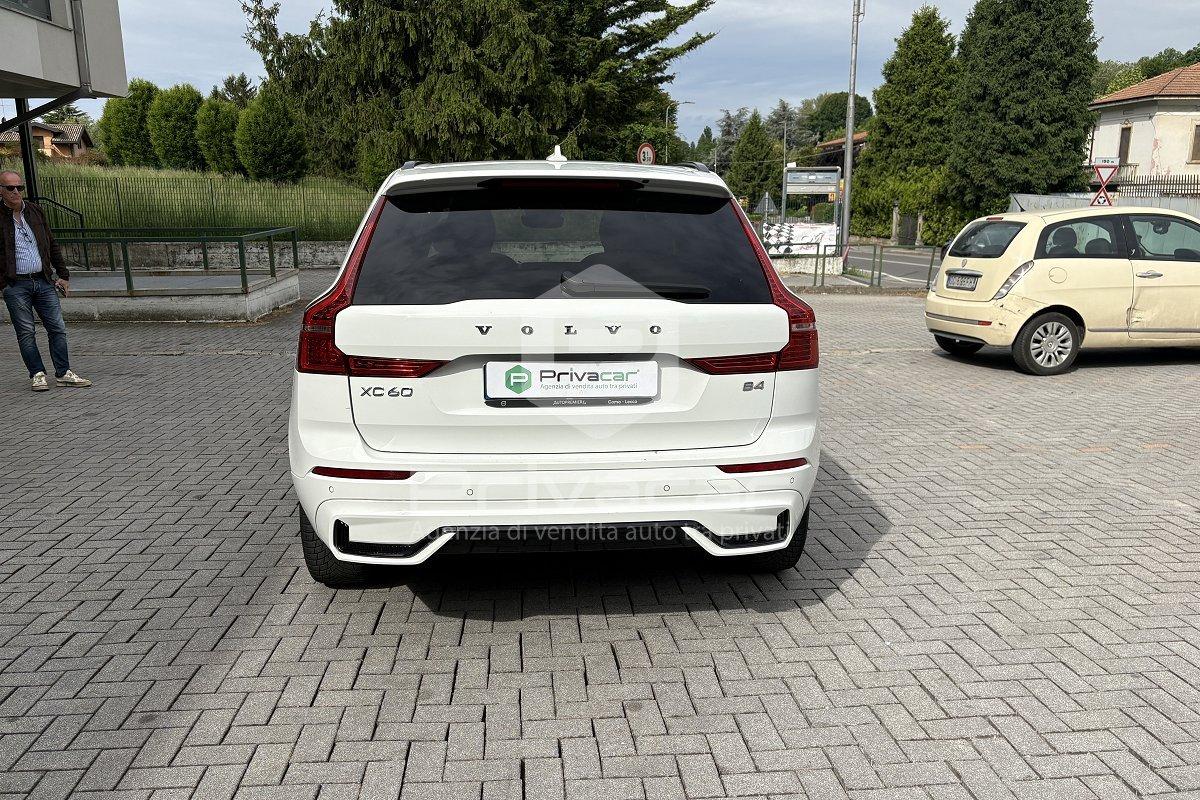 VOLVO XC60 B4 (d) Geartronic R-design