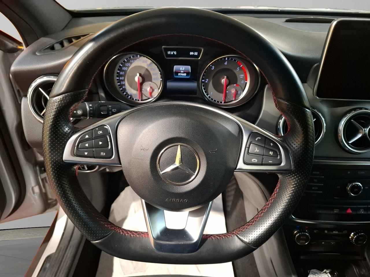 Mercedes-benz GLA 200 GLA 200 d Premium full optional