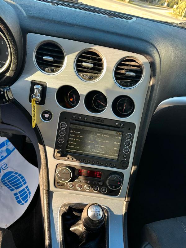 Alfa Romeo 159 Berlina 159 1.9 jtdm 16v Distinctive 150cv