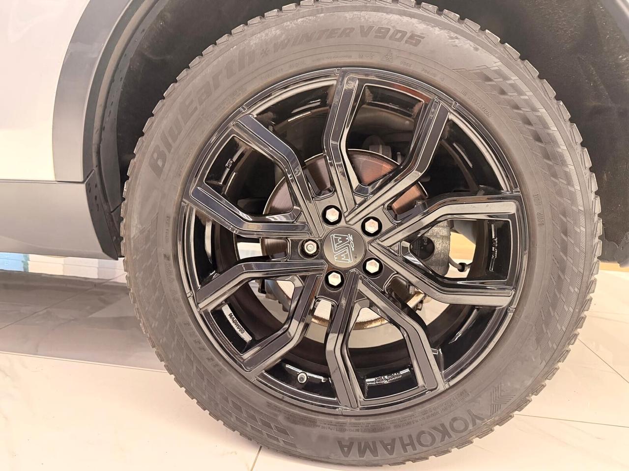 Land Rover Discovery Sport 2.0 TD4 150 CV HSE Luxury