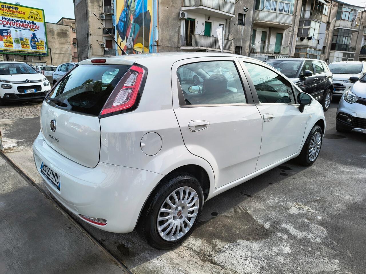 FIAT PUNTO 1.4 BENZINA 2013 UNICOPROPRIETARIO