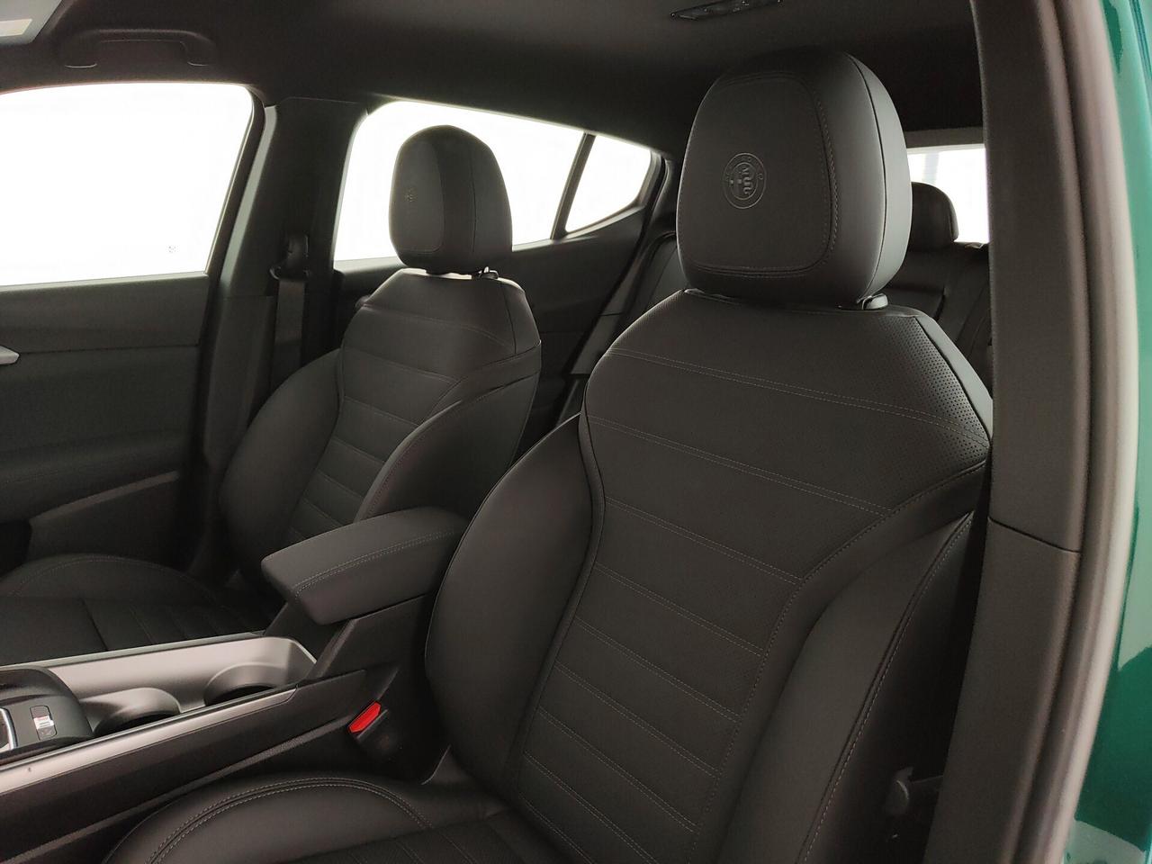 Alfa Romeo Tonale Hybrid 160Cv Ti