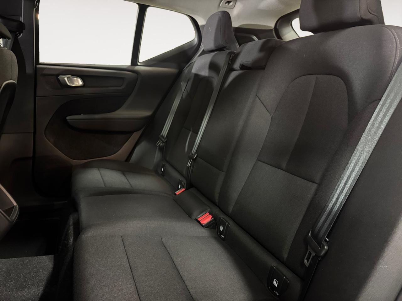 VOLVO XC40 1.5 t2 Momentum Core