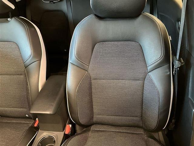 RENAULT Captur 1.6 E-Tech full hybrid Techno 145cv auto