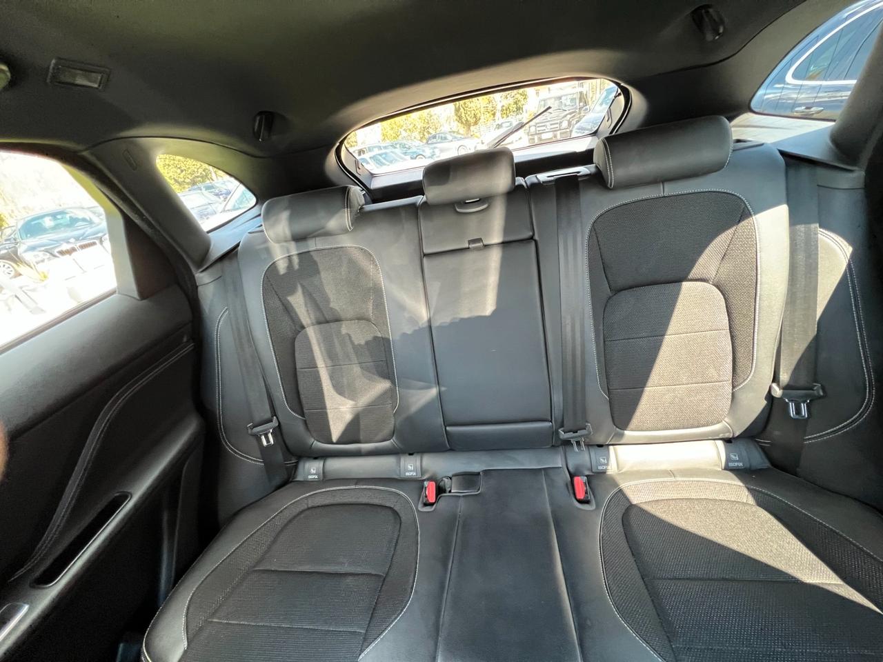Jaguar F-Pace 2.0 D 180 CV R DYNAMIC/NAVI/CAMERA/MERIDIAN