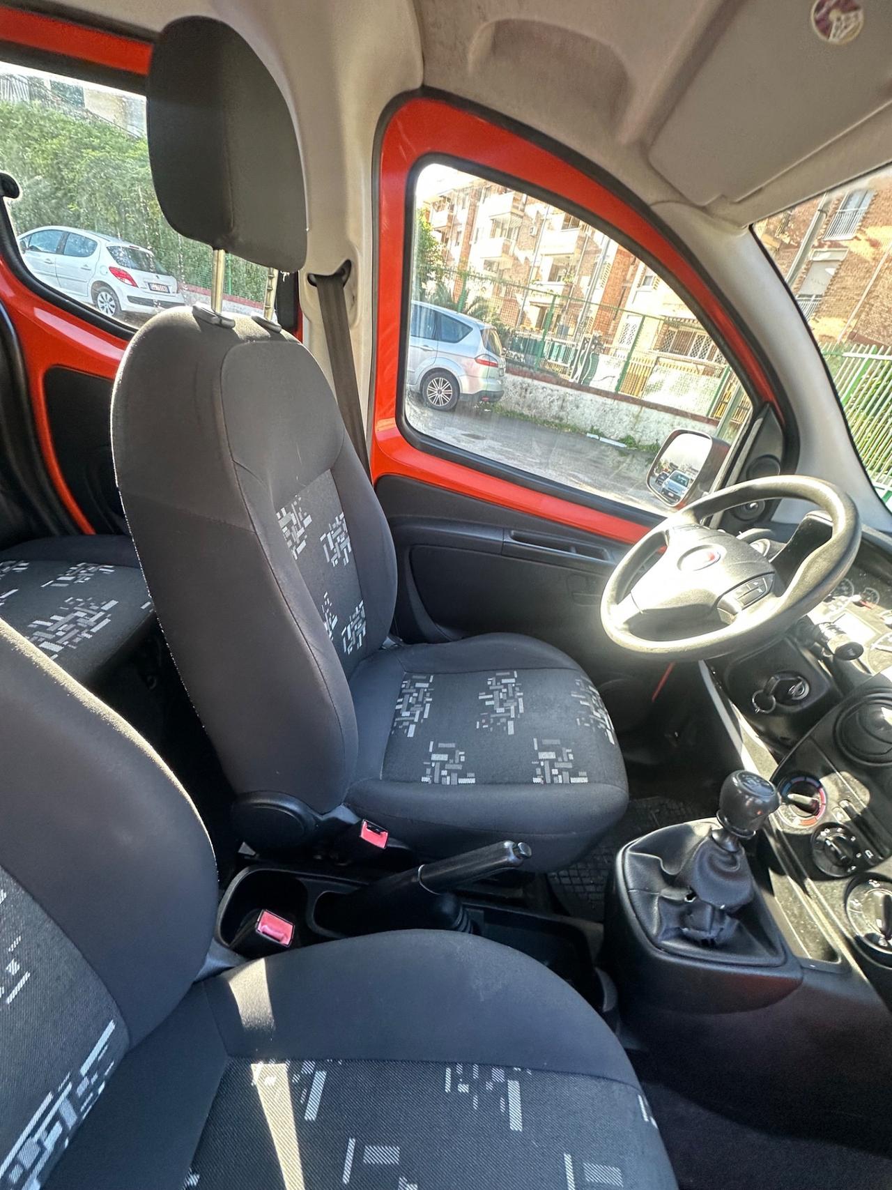 Fiat Qubo 1.4 8V 77 CV MyLife Natural Power