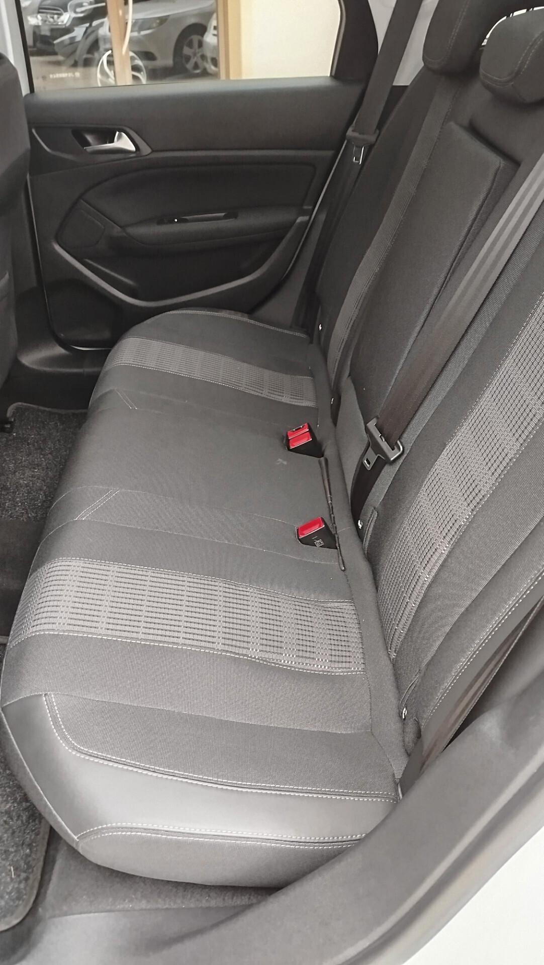 Peugeot 308 BlueHDi 130 S&S EAT8 SW Allure