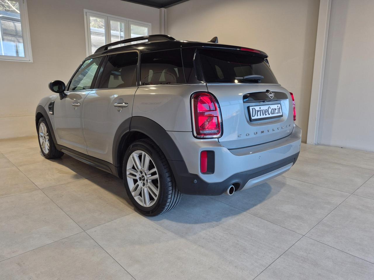 MINI Cooper Countryman PELLE TETTO APRIBILE LED NAVI APPLE CAR PLAY
