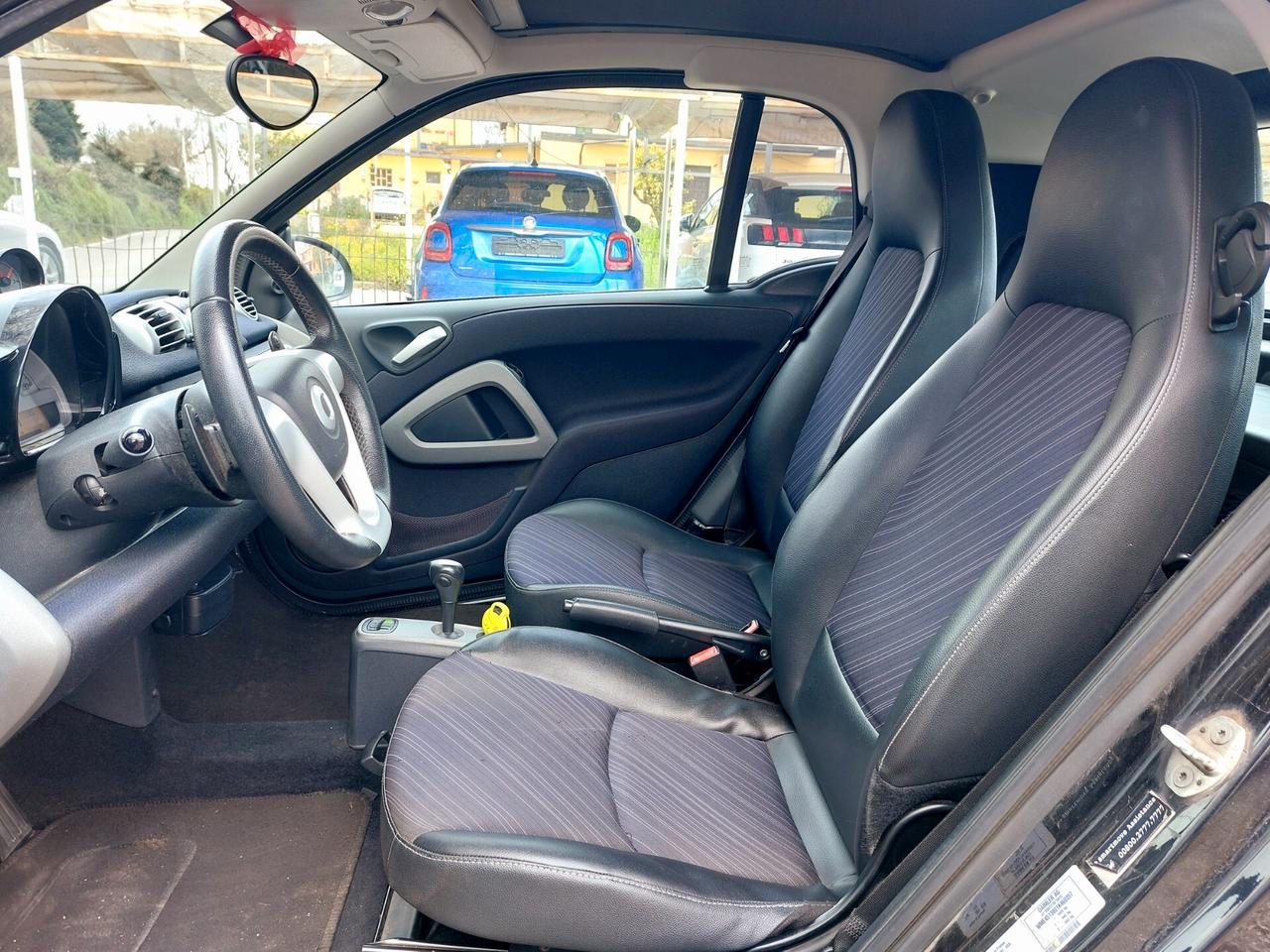 Smart ForTwo 1000 70CV MHD coupè Pulse - 2011