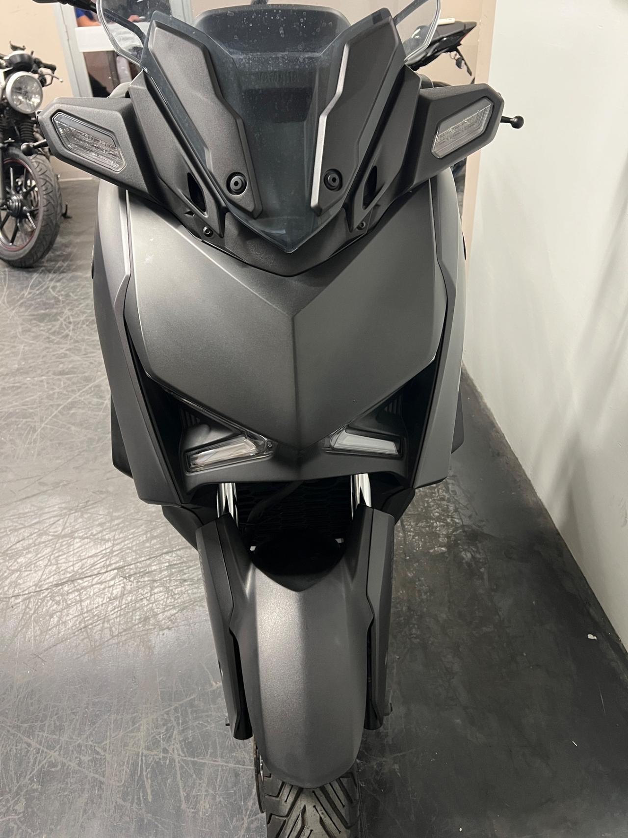 Yamaha X-Max 300