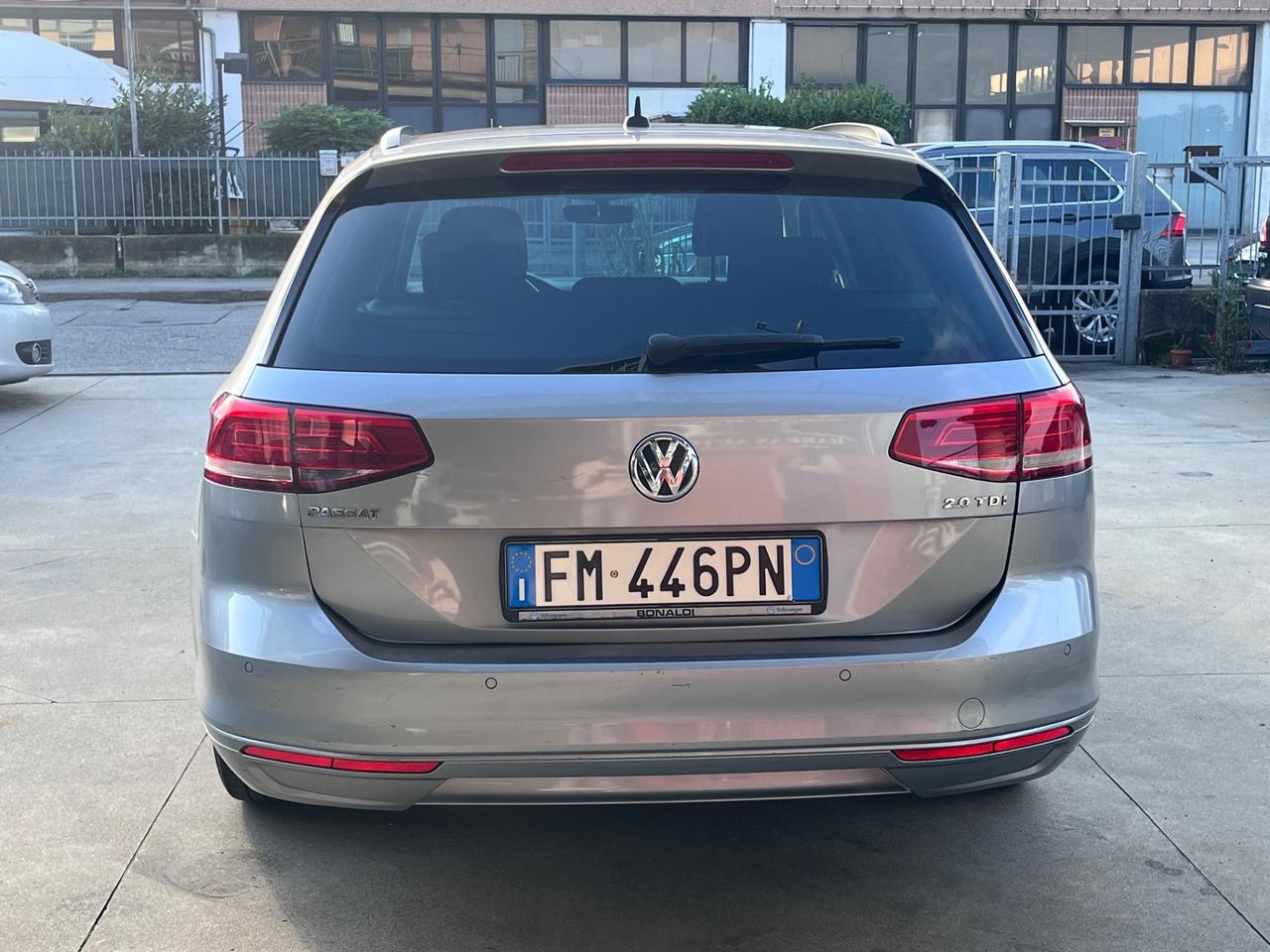 Volkswagen Passat Variant 2.0 TDI DSG Business BlueMotion Tech