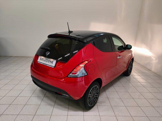 LANCIA Ypsilon 1.0 FireFly 5 porte S&S Hybrid Oro NEOPATENTATI OK