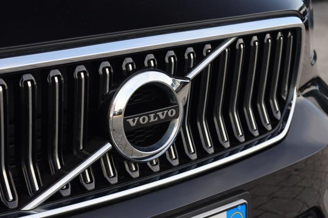 VOLVO XC40 T5 Recharge Plug-in Hybrid Inscription Expression