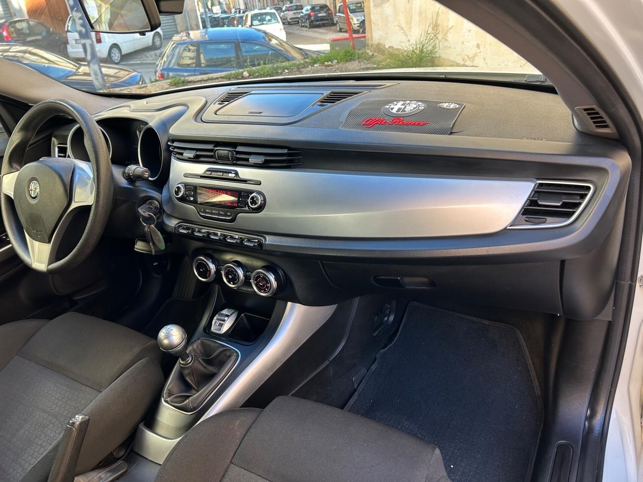 Alfa Romeo Giulietta 1.6 JTDm garanzia 12 mesi