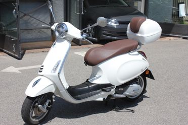 Piaggio Vespa 125 Primavera COME NUOVA