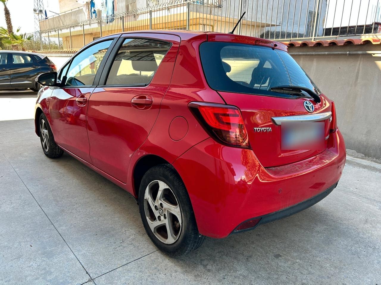 Toyota Yaris 1.5 Hybrid 73CV - 2016 Incidentata