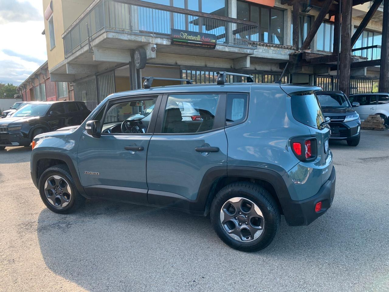 Jeep Renegade 4x4-manuale-unico proprietario-neo patentati- tdi-molto bella-tagliandata-del 2015