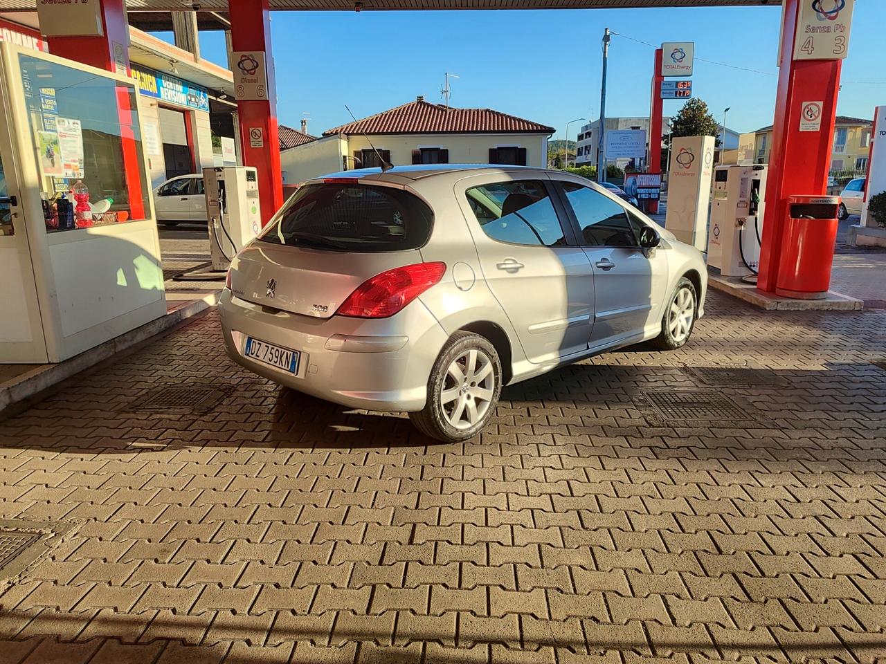 Peugeot 308 1.6 HDi 110CV OK NEOP SUPER OFFERTA