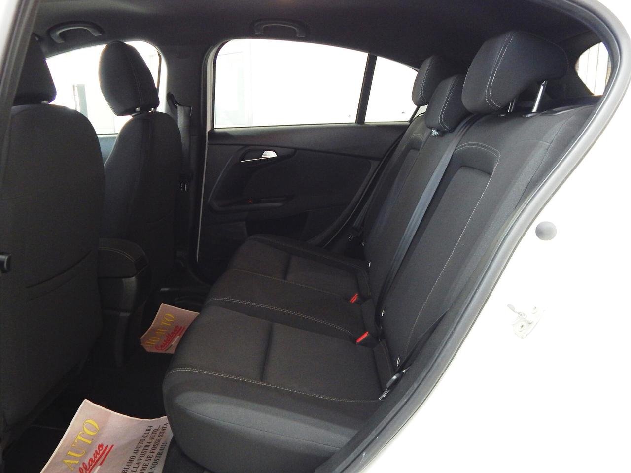 Fiat Tipo 1.6 mjt S-Design S&S 5 P. CARPLAY-PARK-RADAR-KAMERA