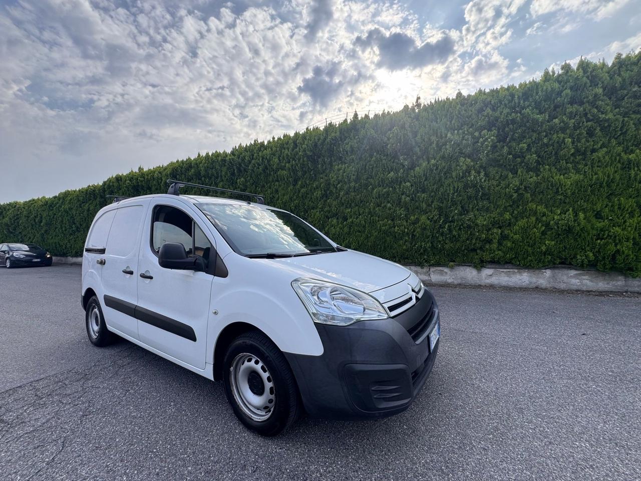 Citroen Berlingo 1.6 diesel, 3 p, anno 2016, autocarro