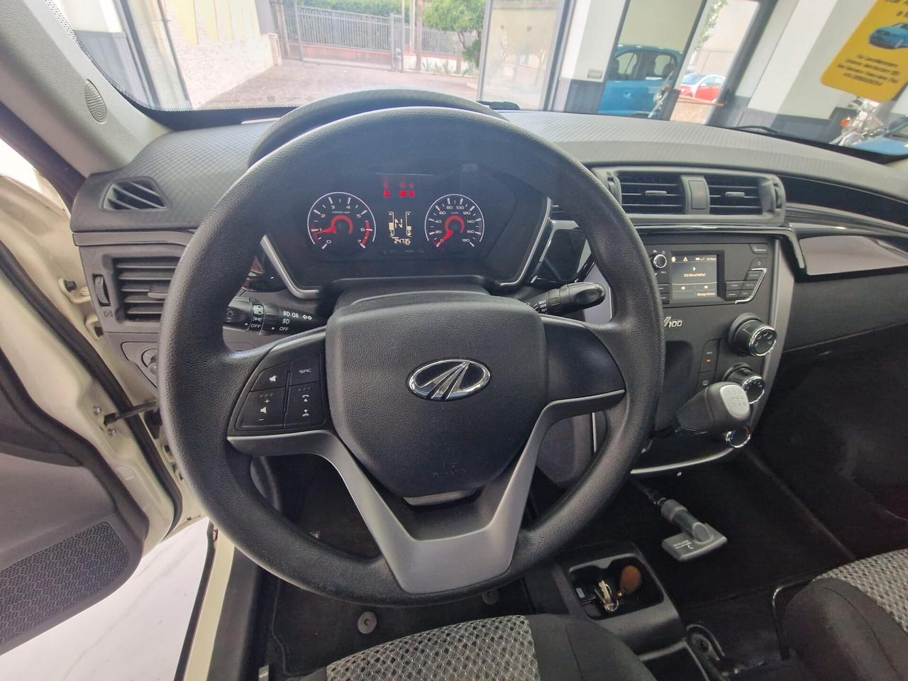 Mahindra KUV100 1.2 VVT K6+