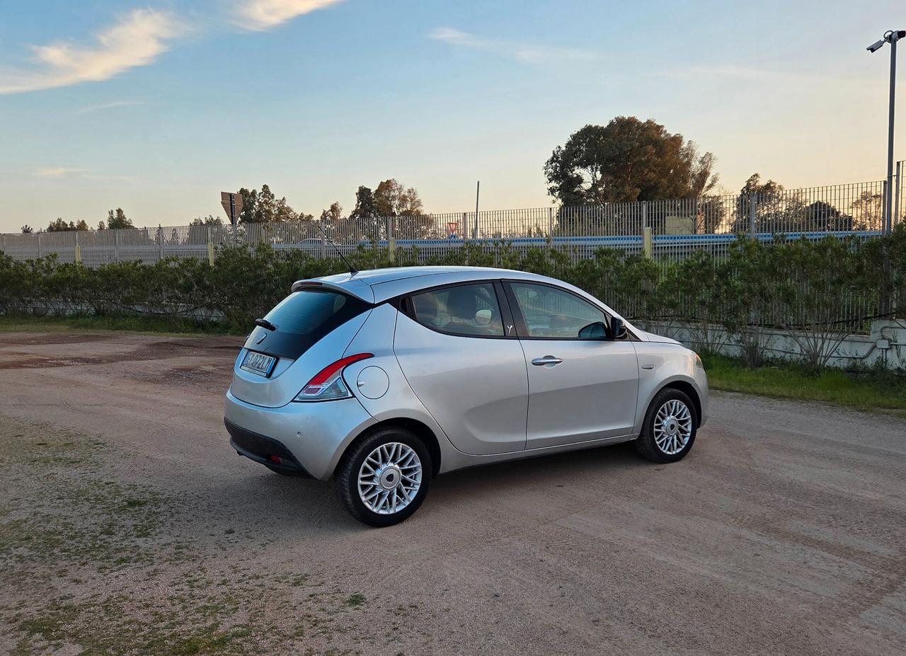 Lancia Ypsilon 1.3 MJT 16V 95 CV 5 porte S&S Platinum
