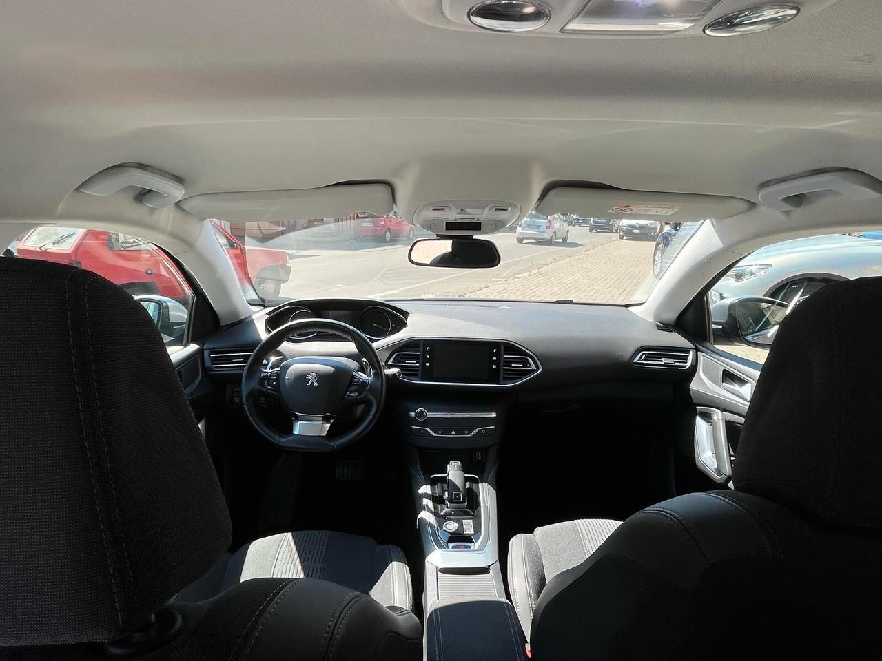Peugeot 308 BlueHDi 130 S&S EAT8 SW Allure