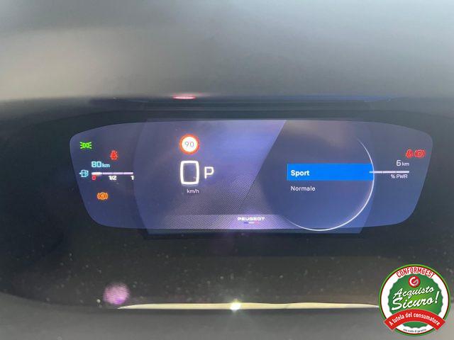 PEUGEOT 2008 Hybrid 136CV e-DCS6 GT