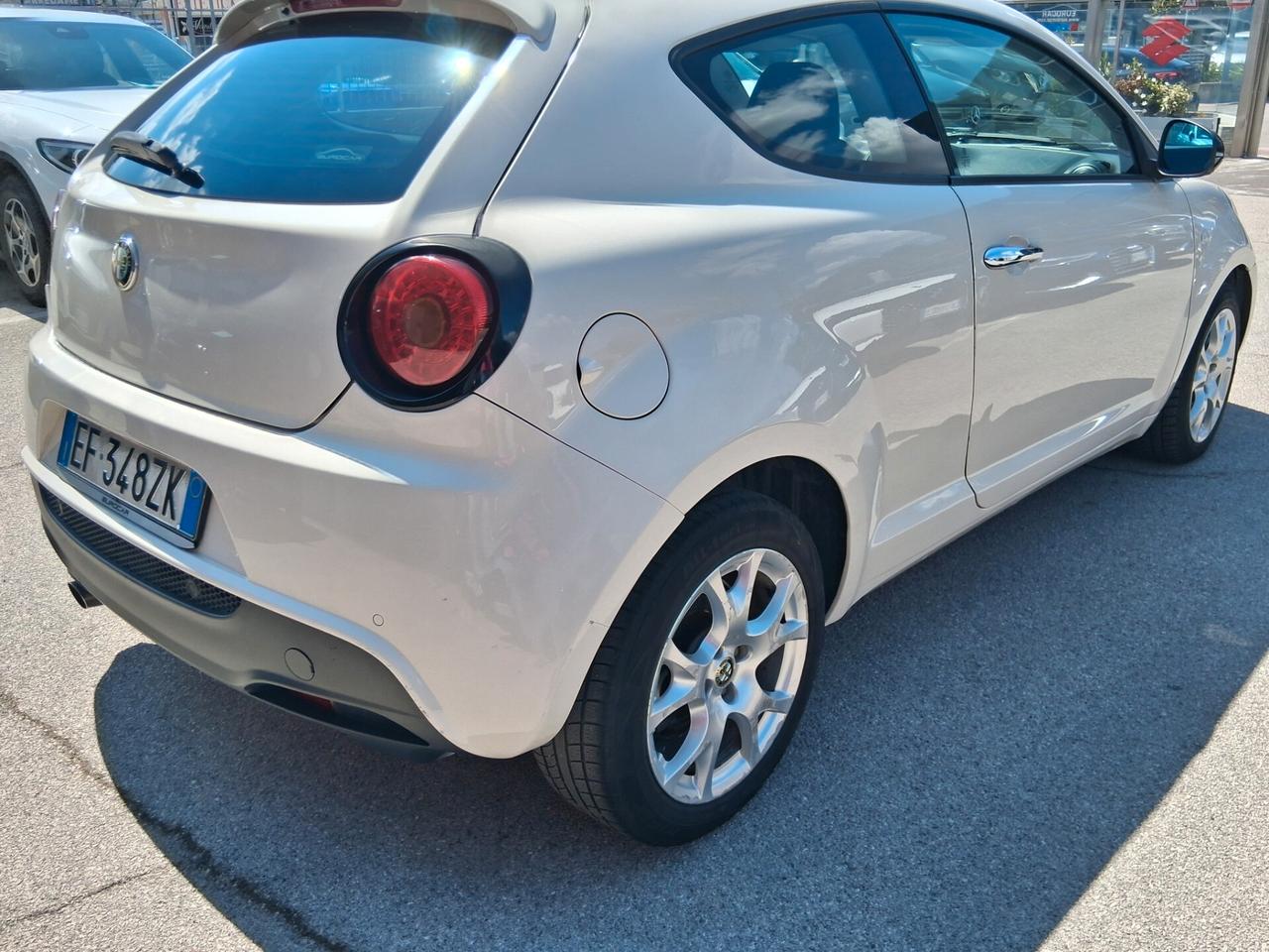 Alfa Romeo MiTo 1.3 JTDm-2 95 CV S&S Distinctive