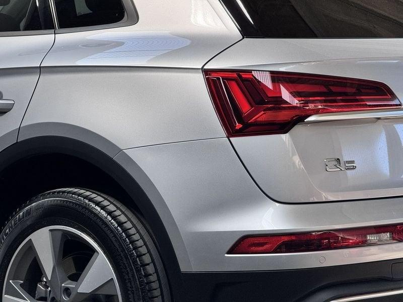 Audi Q5 40 TDI 204 CV quattro S tronic Business Advanced