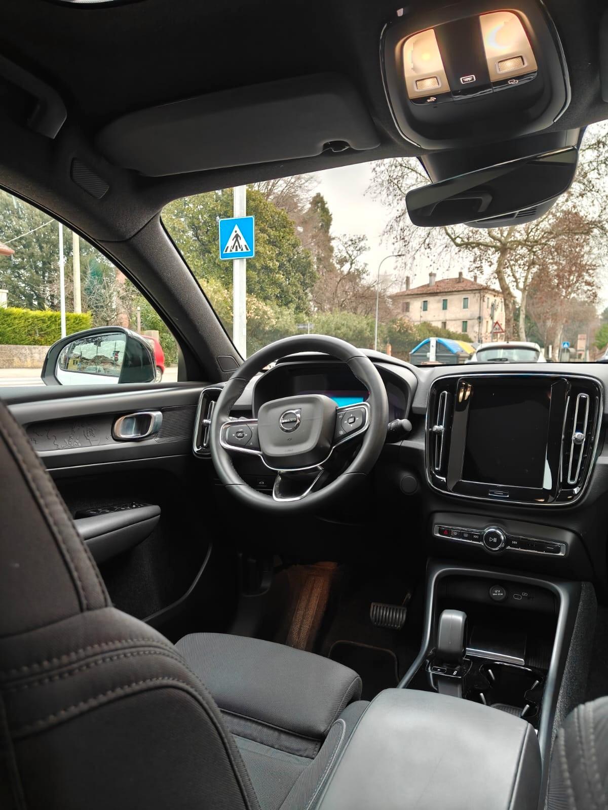 Volvo C40 Recharge Twin Motor AWD Plus